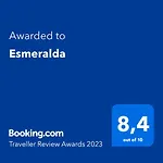 Esmeralda アパート
